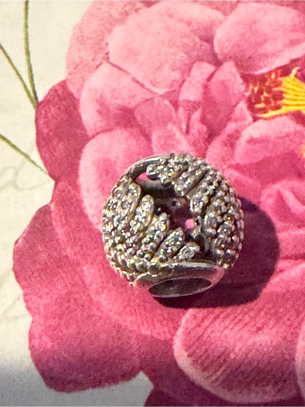 Authentic Pandora Majestic Feathers Charm #791749CZ